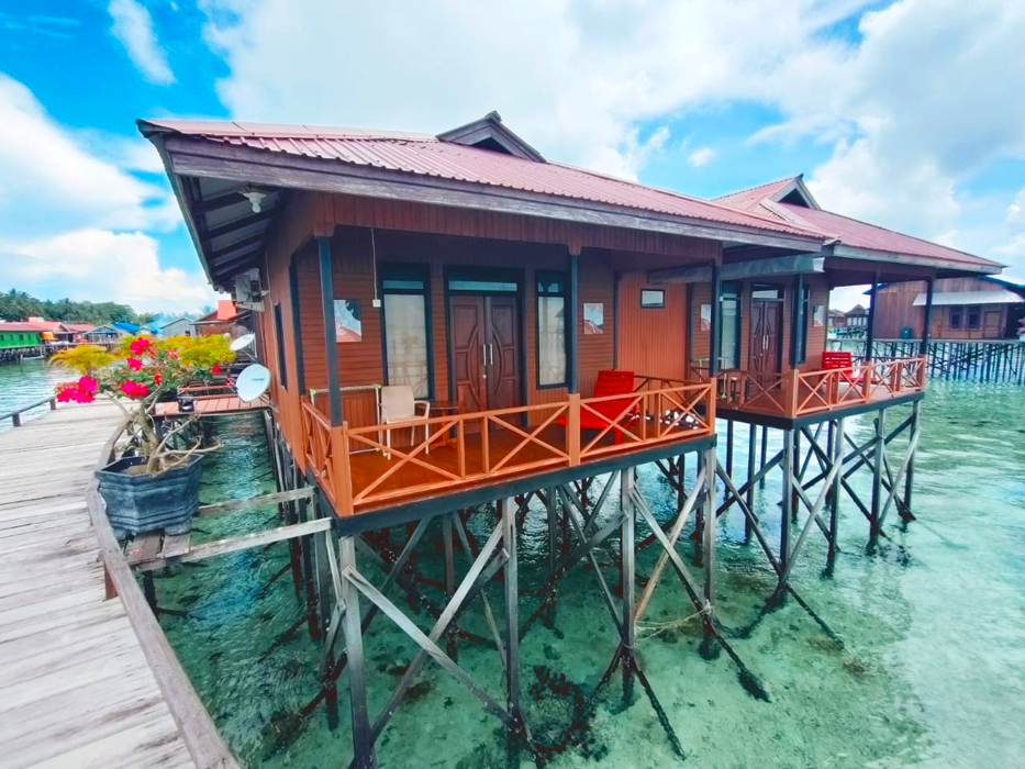 Derawan Fisheries Cottage