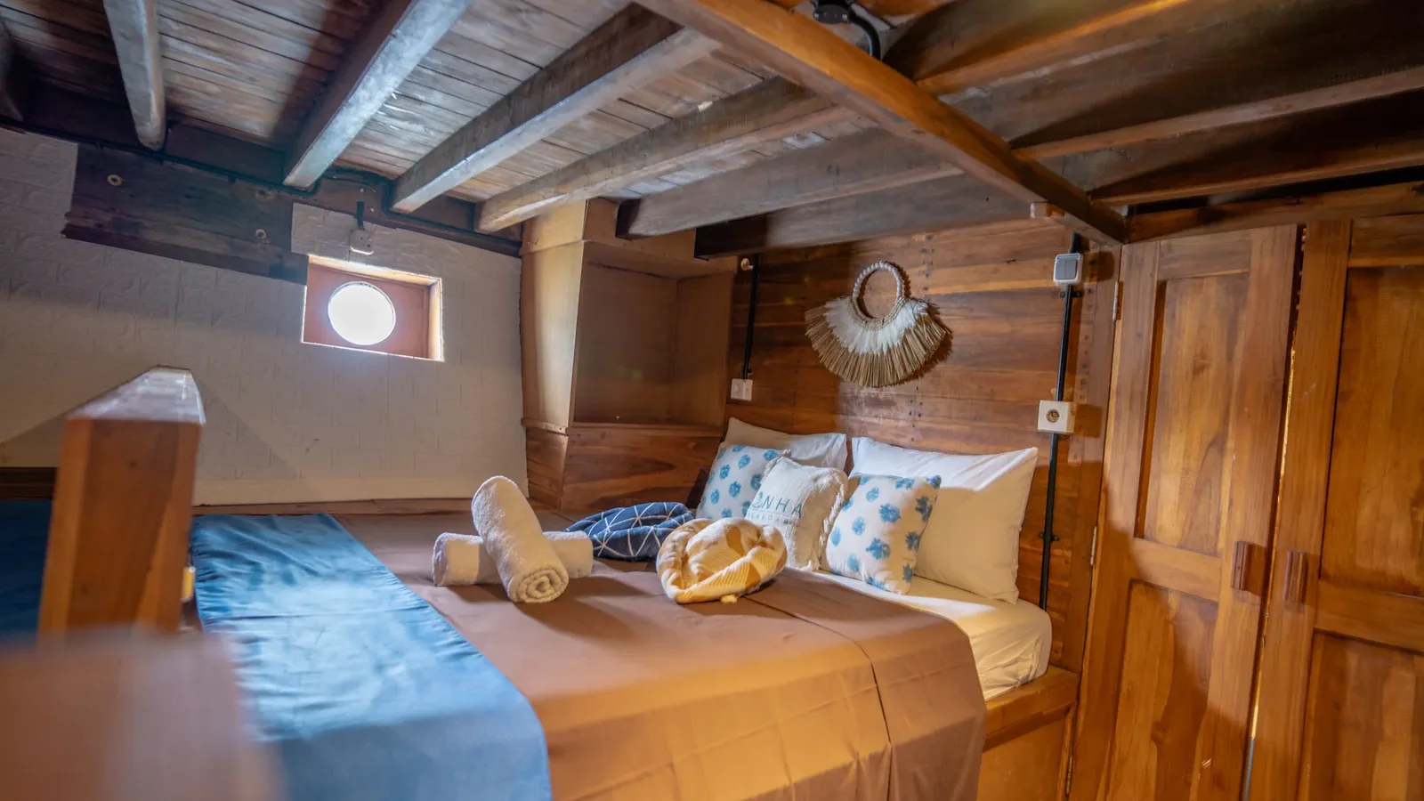Superior Cabin 2