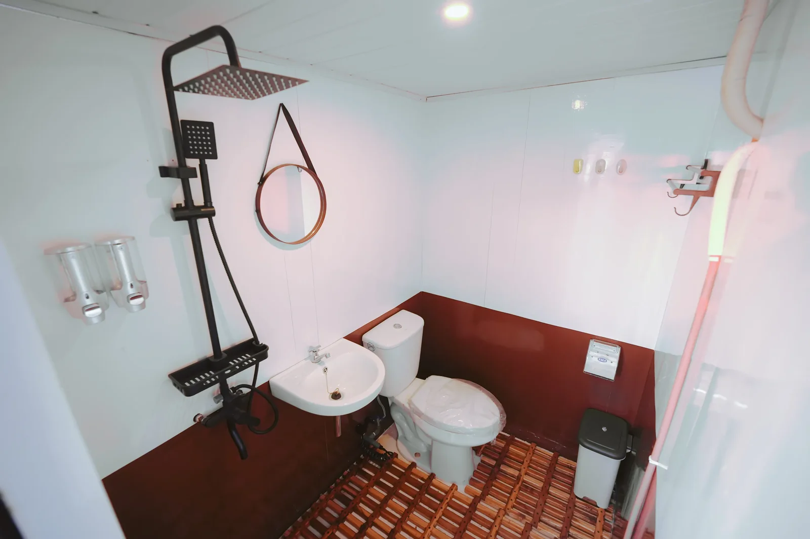 Master Cabin 1