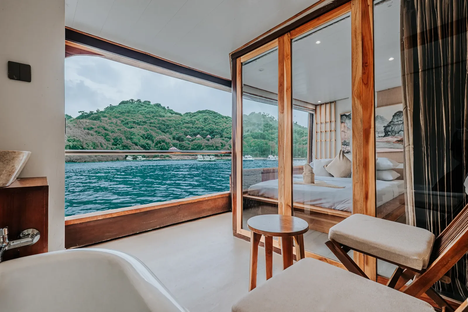 Master Cabin 1