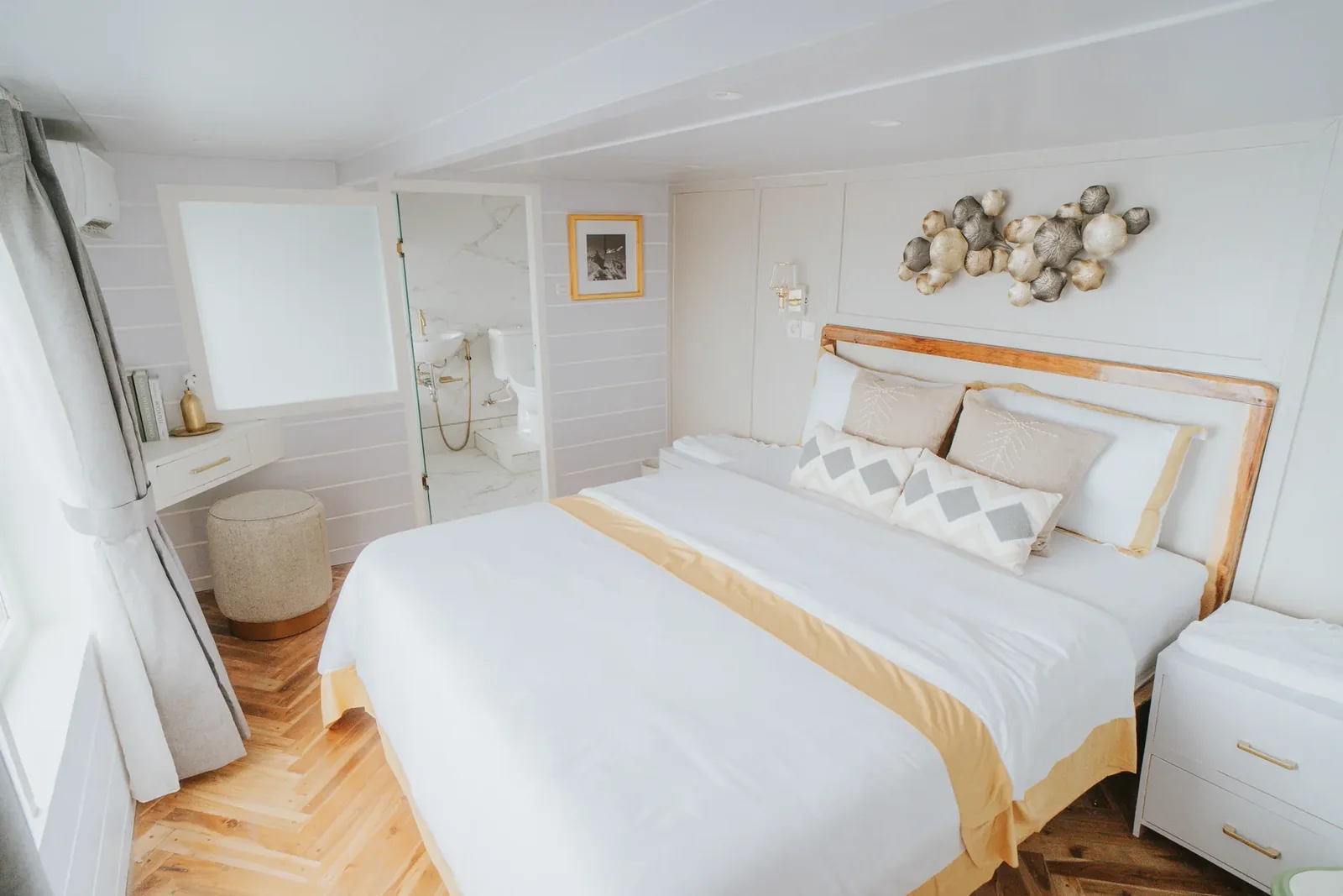 Suite Cabin