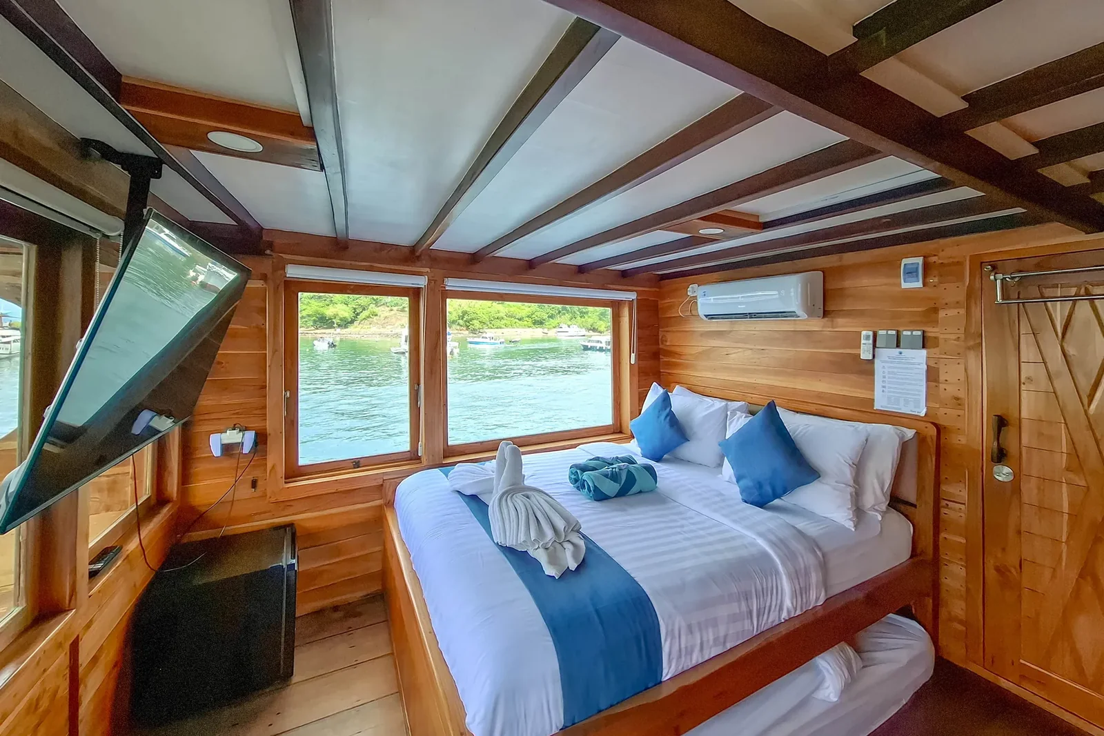 Master Suite Cabin