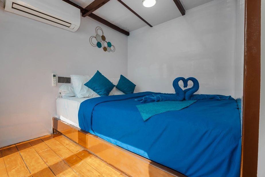 Deluxe Cabin