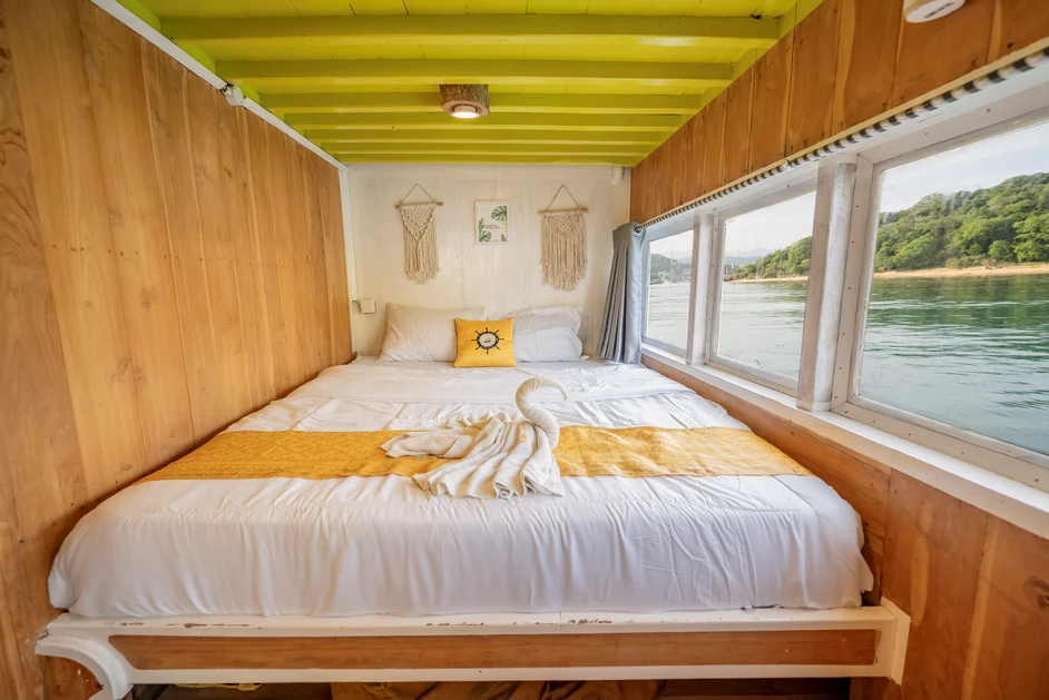 Ocean Cabin