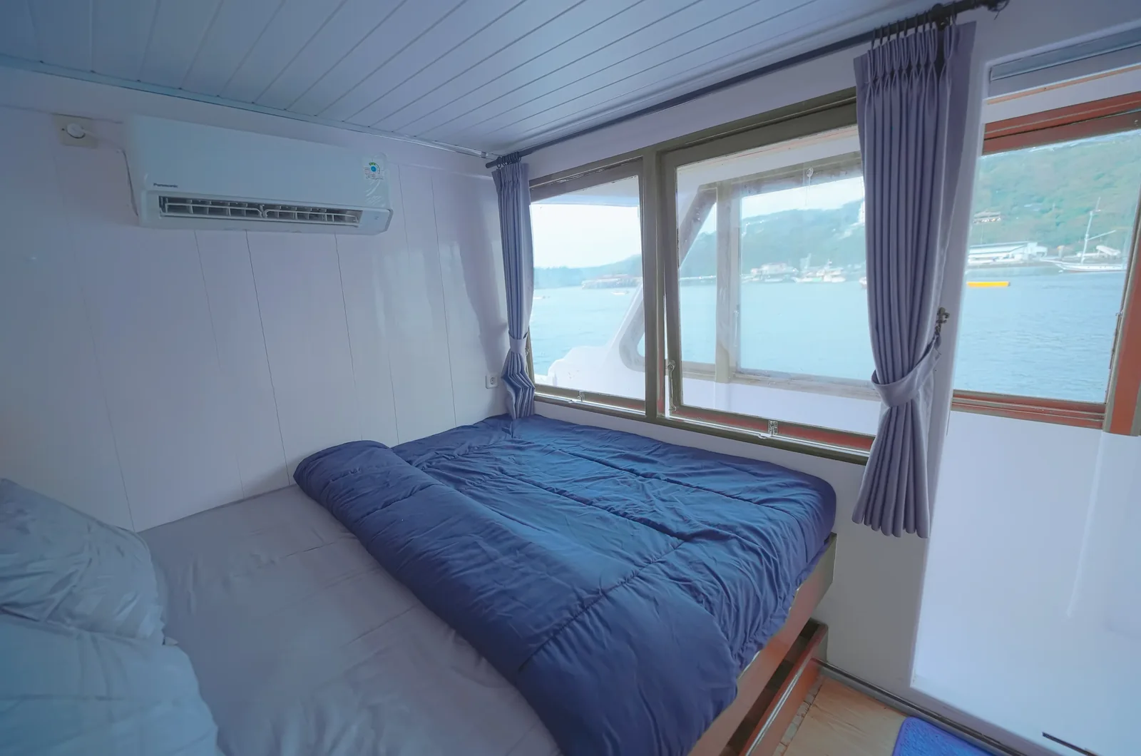 Deluxe Cabin