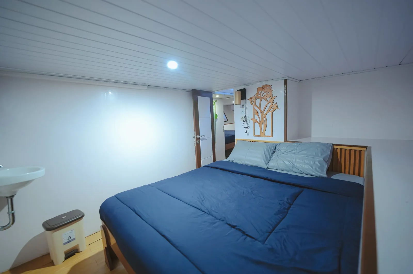 Superior Cabin