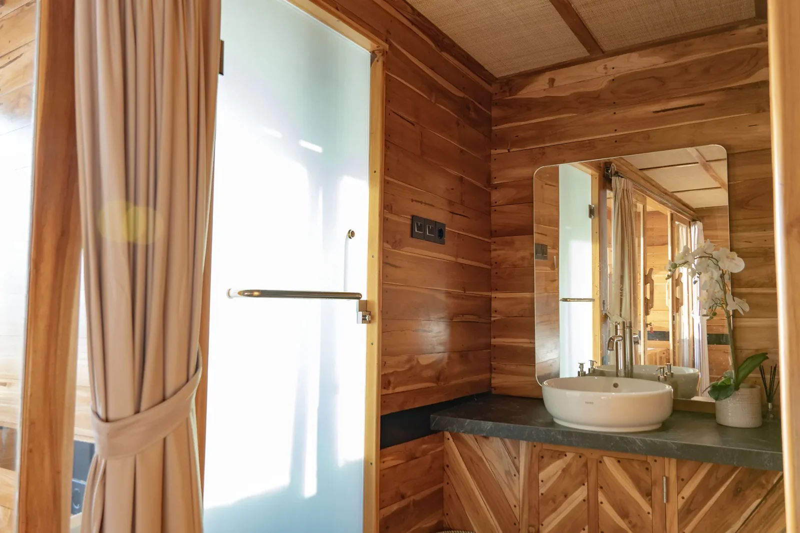 Master Cabin