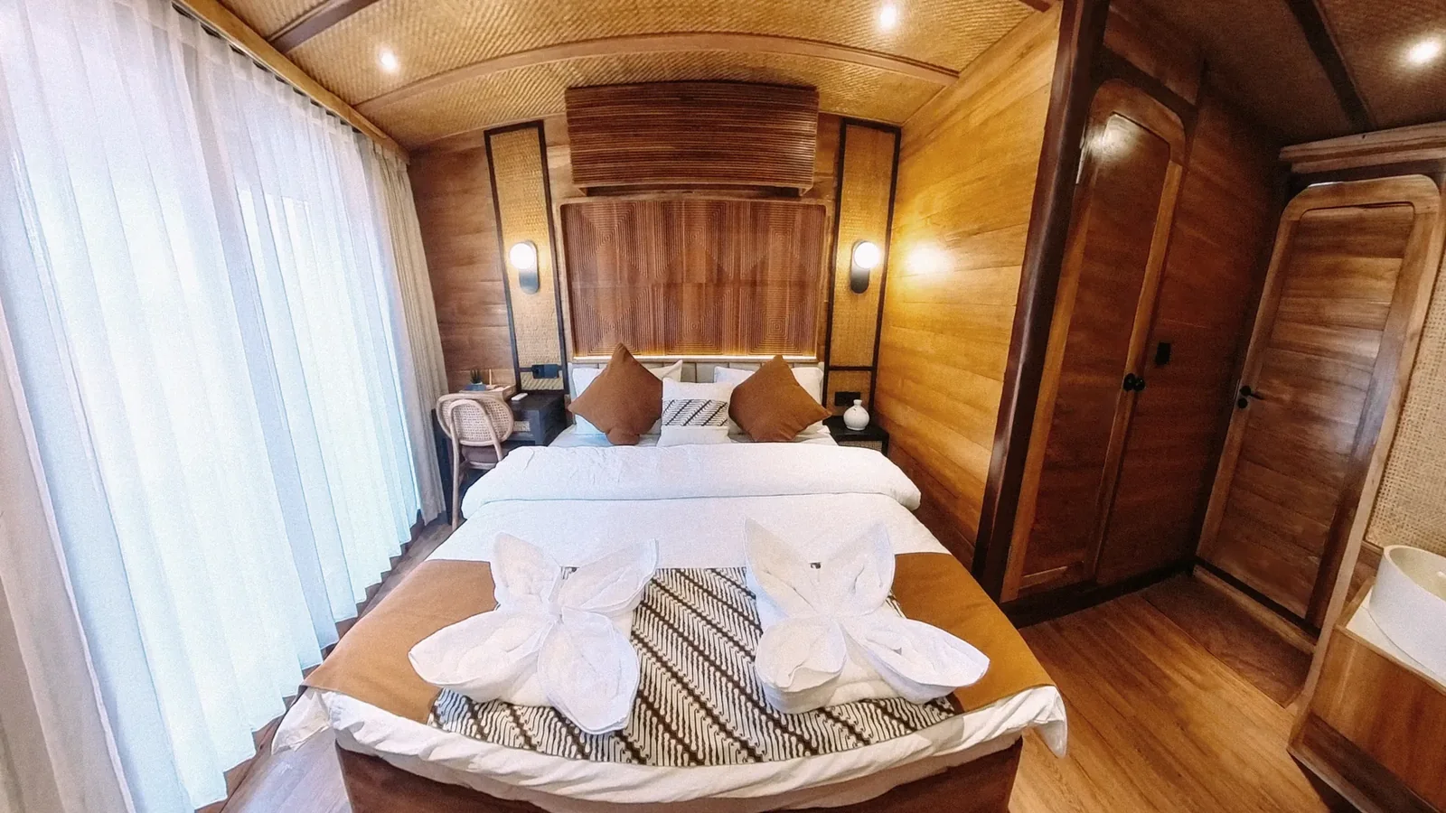 Keris Cabin
