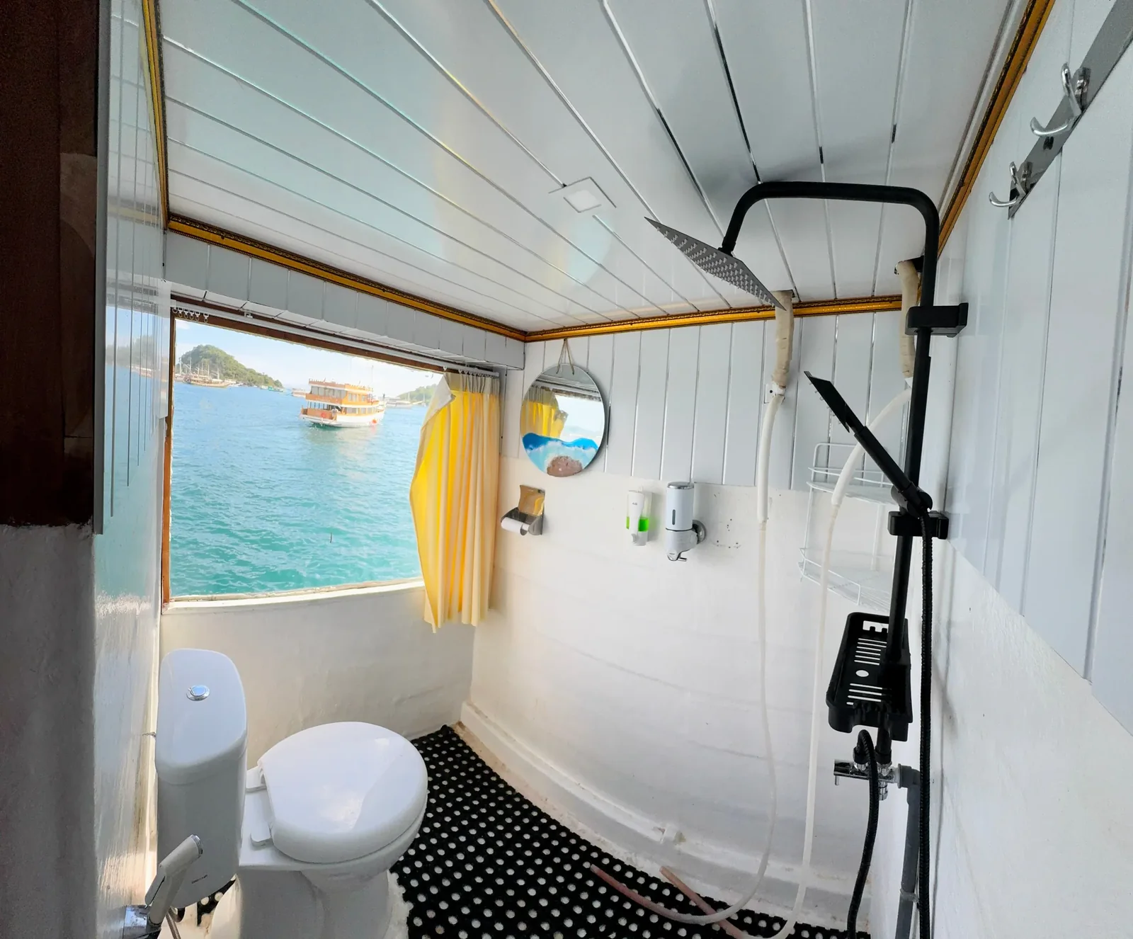 Sumbawa Cabin