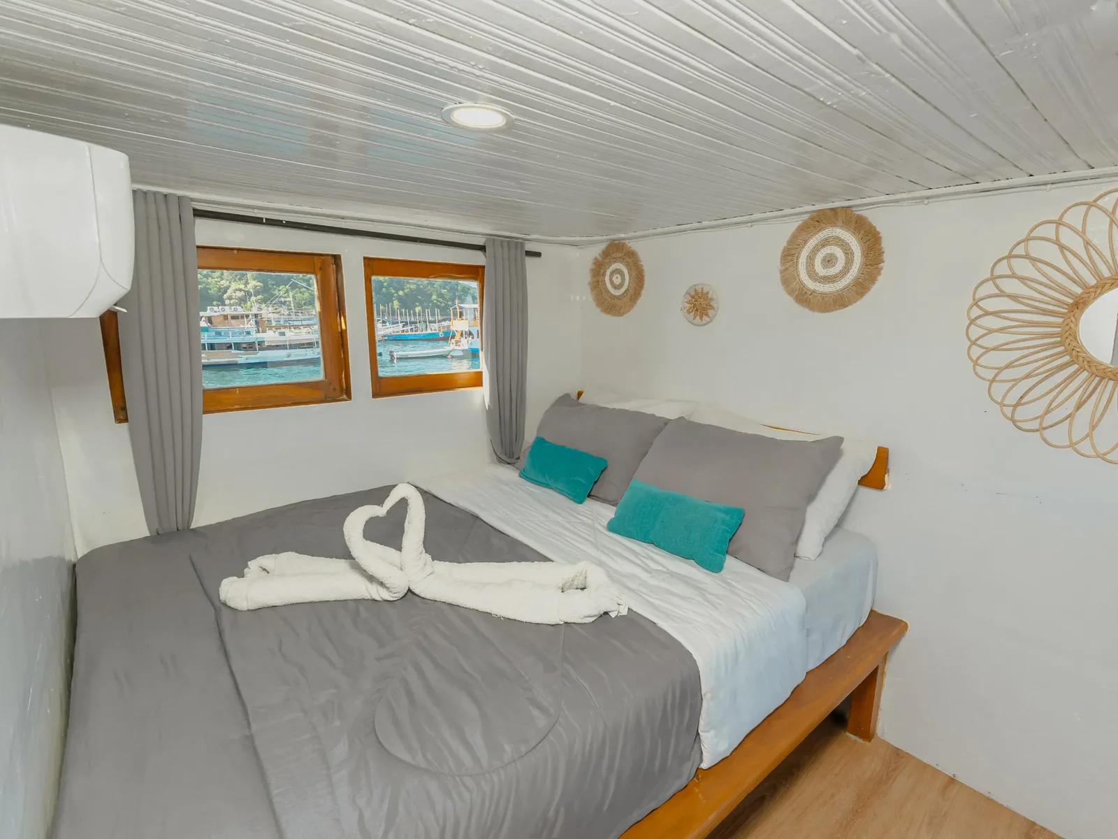 Private Cabin