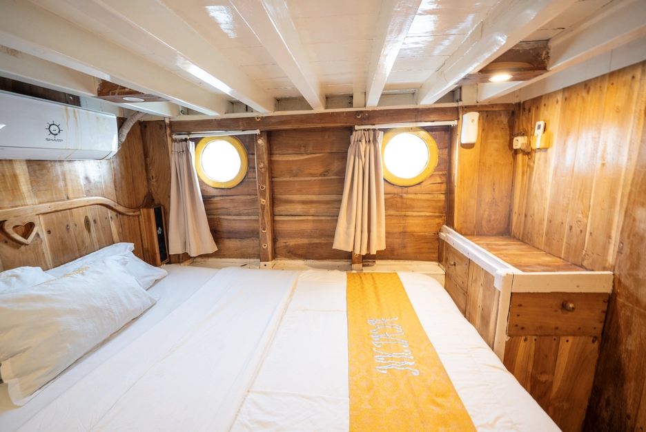 Superior Cabin