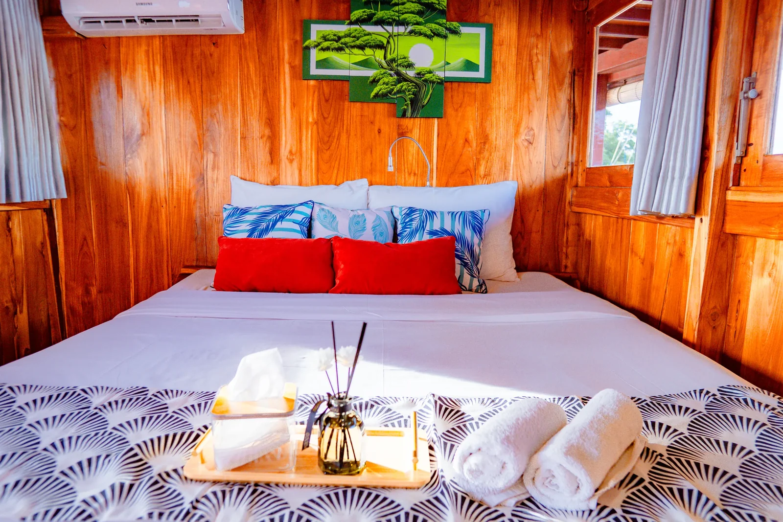 Deluxe Cabin