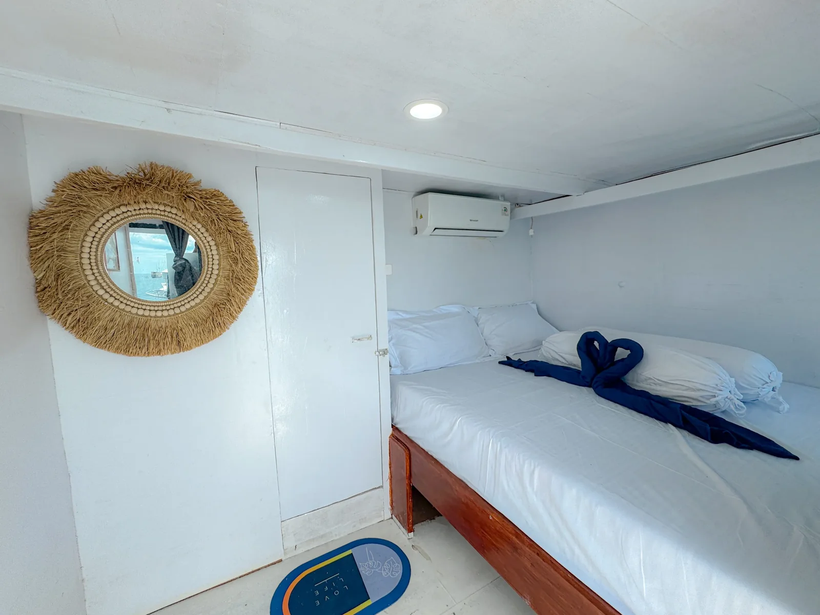 Private Cabin