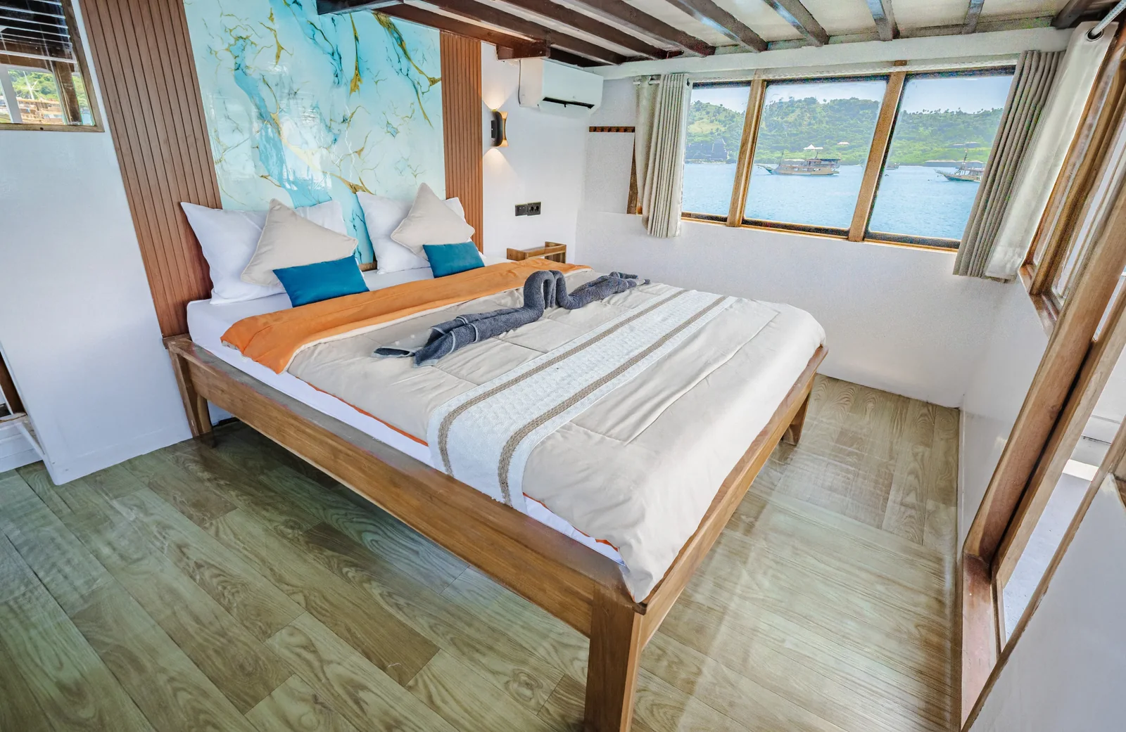 Master Cabin