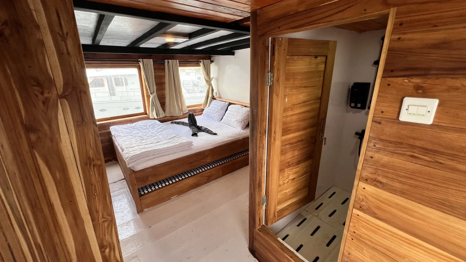 Master Cabin 1