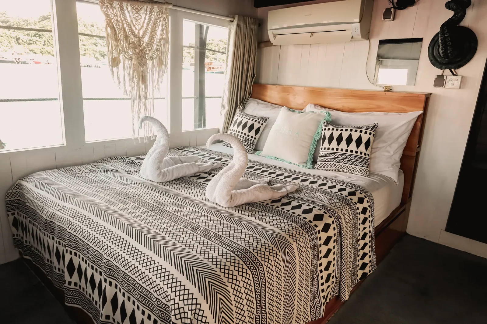 Private Cabin 1