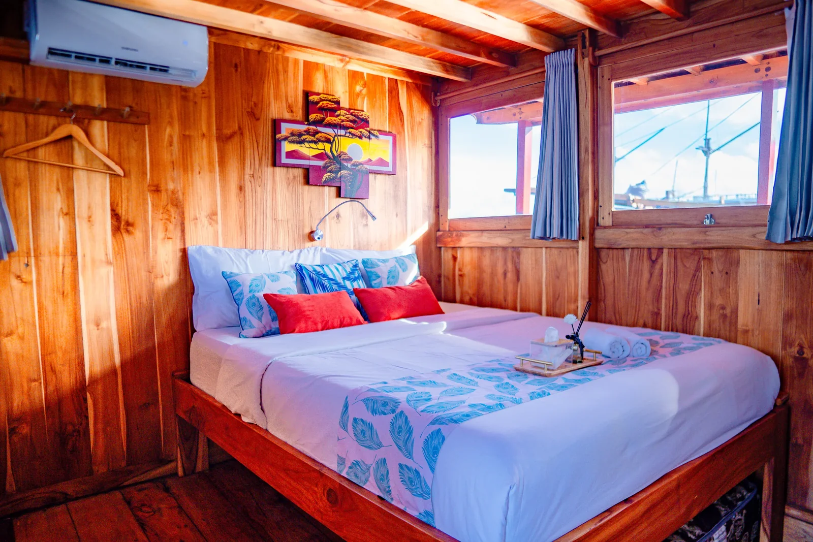 Deluxe Cabin 3