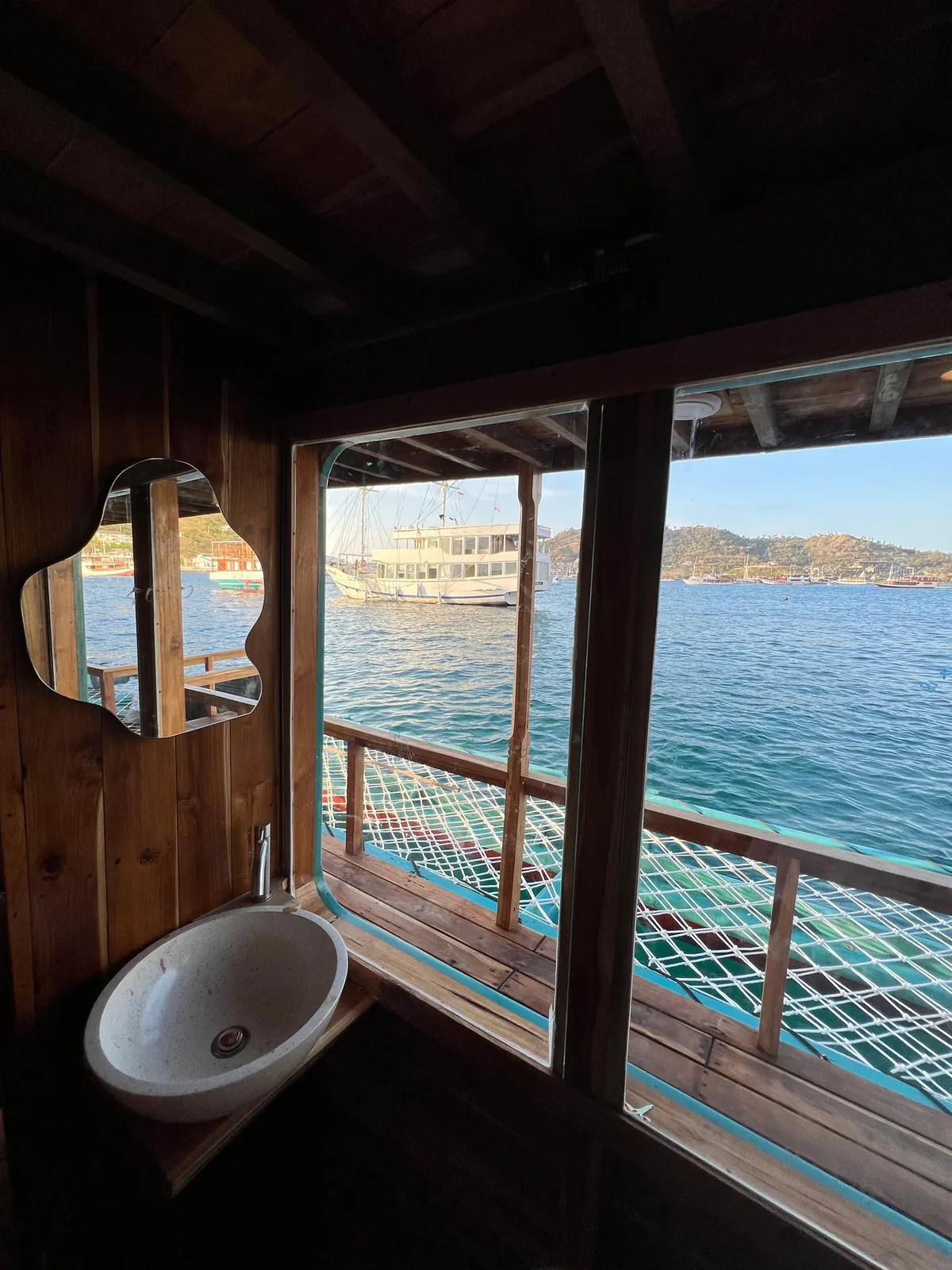 Private Cabin 1