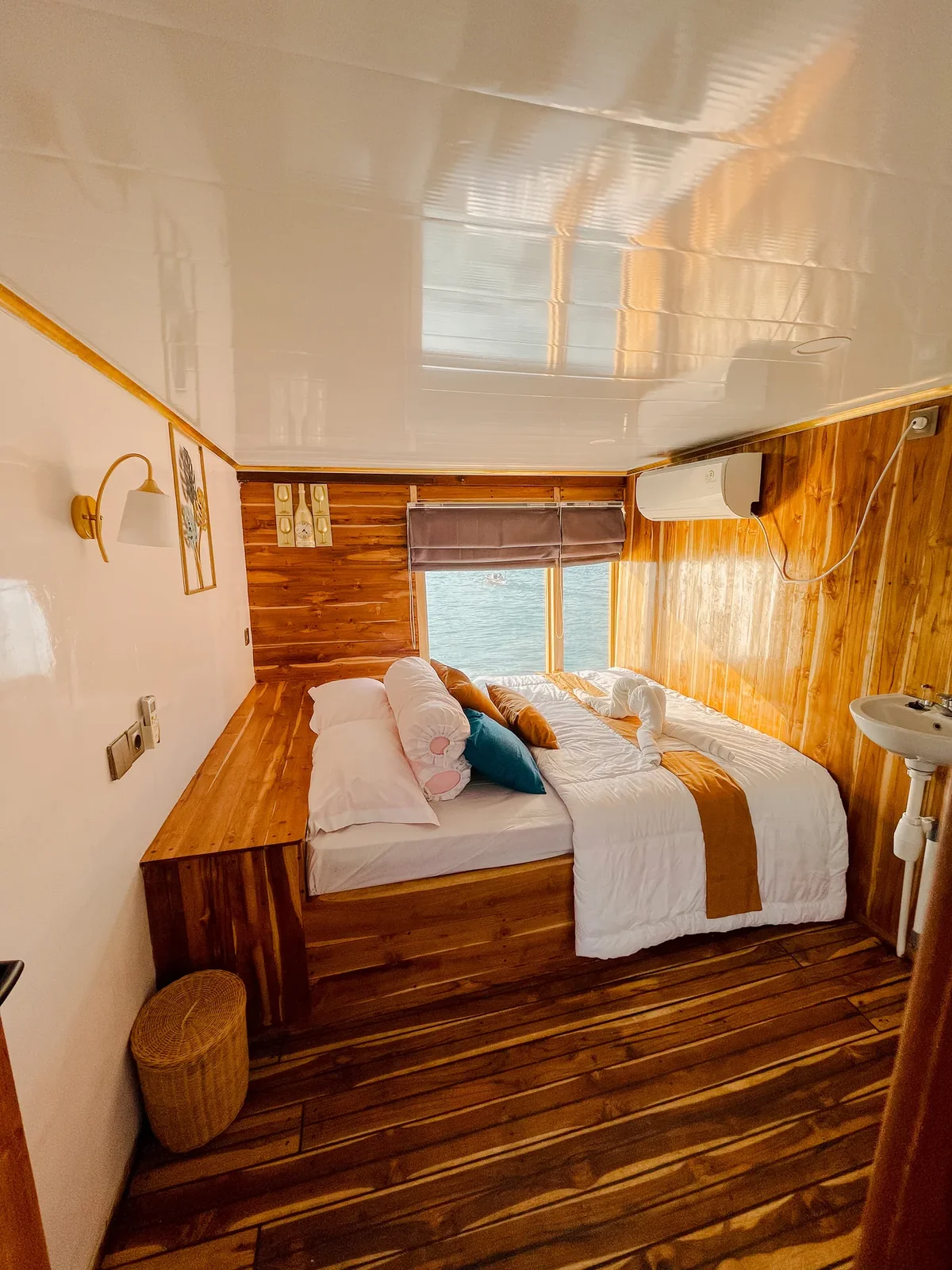 Deluxe Cabin 1