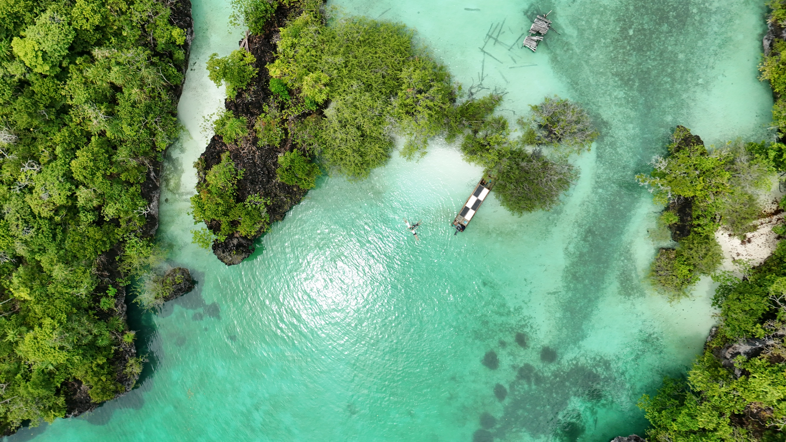 Explore Kei Islands 4D3N